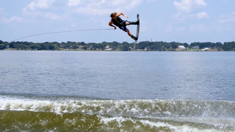 MIKE DOWDY LANDS THE WORLD’S FIRST EVER WAKE-TO-WAKE 1260 BEHIND THE AWARD-WINNING SUPER AIR NAUTIQUE G23