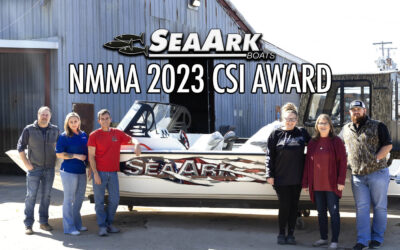 SEAARK BOATS WINS CUSTOMER SERVICE AWARD